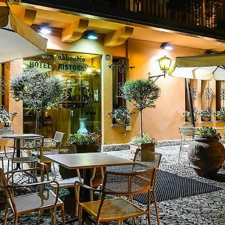 Don Abbondio Hotel 3*