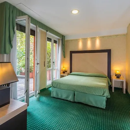 Don Abbondio Hotel 3*