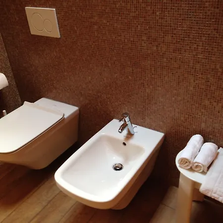 Hotel Don Abbondio 3*