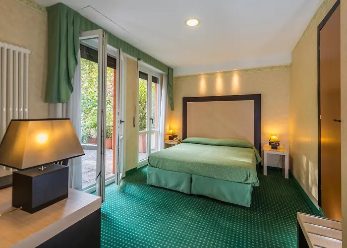 Don Abbondio Hotell 3*