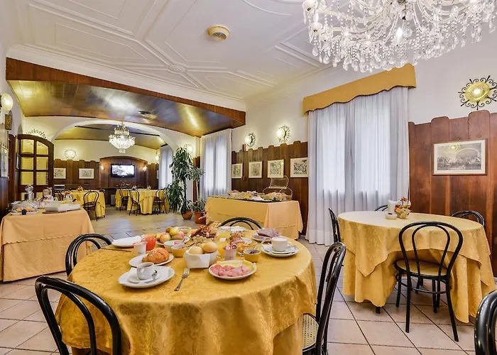 Hotell Don Abbondio Lecco