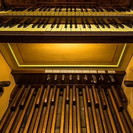 Don Abbondio Hotel 3*