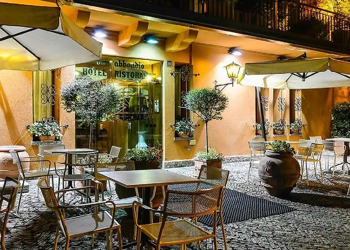 Don Abbondio Hotel 3*