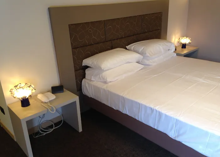 Hotel Don Abbondio Lecco